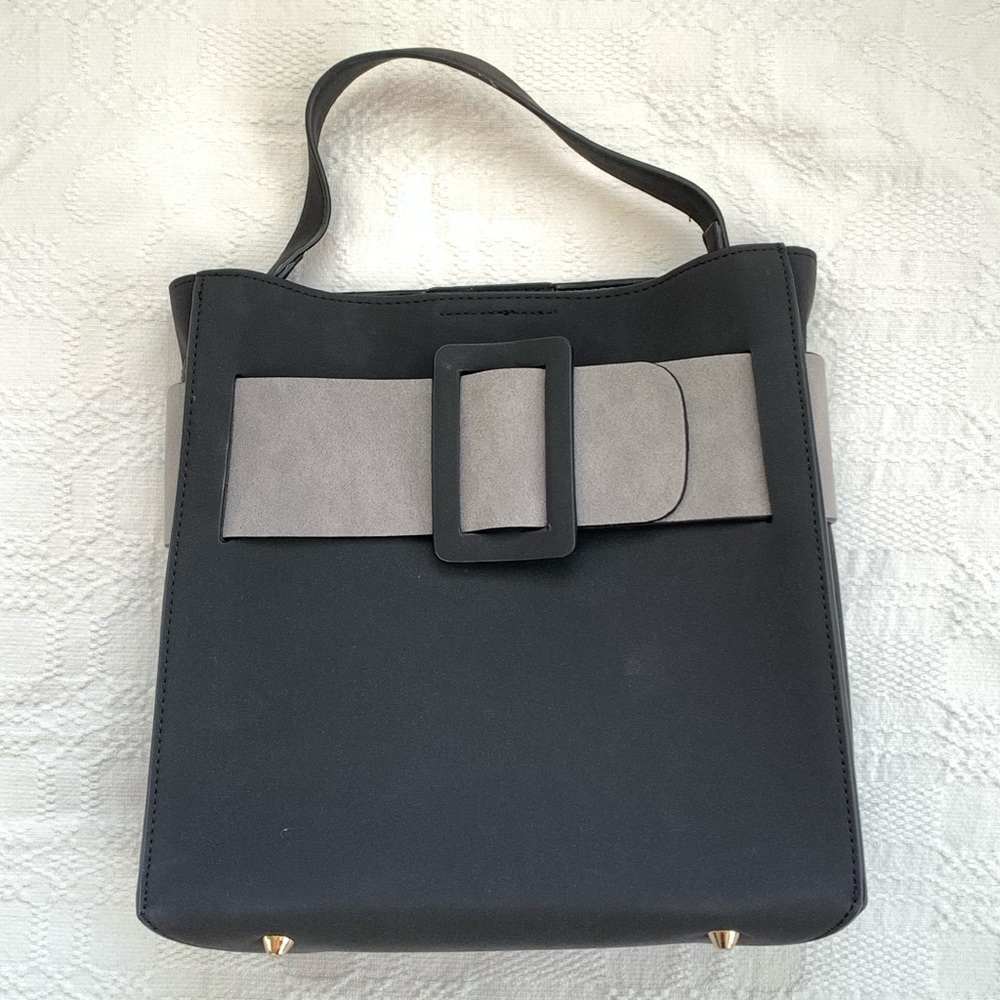 Black & Gray Korean Style Handbag/ Crossbody ✨
